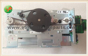El último lector de tarjetas modelo de NCR con el puerto de USB y el pequeño tablero de control 445-0737837B