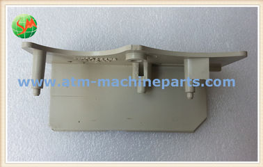 Placa lateral del guardia del plástico de Wincor Nixdorf 1750044672 para el módulo CMD-V4