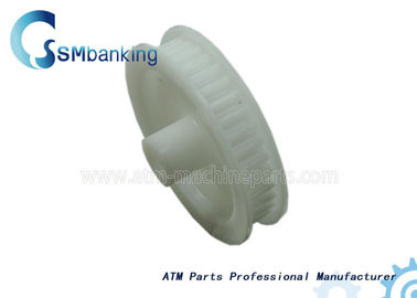 El cajero automático blanco de NCR parte original 4450600705 del engranaje 445-0600705 del motor del presentador la nueva